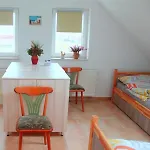 Nest Guesthouse-house For 16 People By The Gárdony