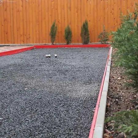 Nest Guesthouse-house For 16 People By The Apartmán