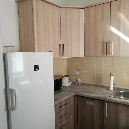 Nest Guesthouse-house For 16 People By The